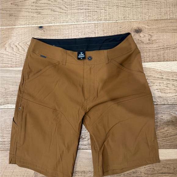 12 Pant Bundle - Patagonia, Seager Co, Kuhl - Picture 7 of 14